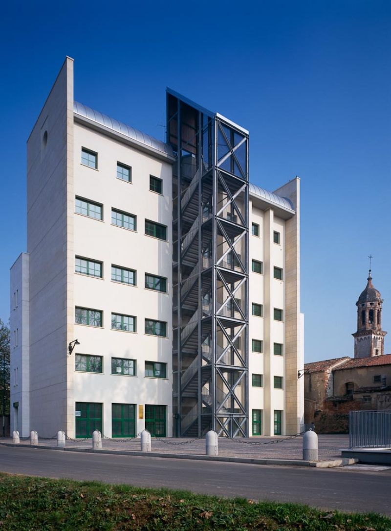 Residential and office building, Aldo Rossi, Este | Padova, Italy